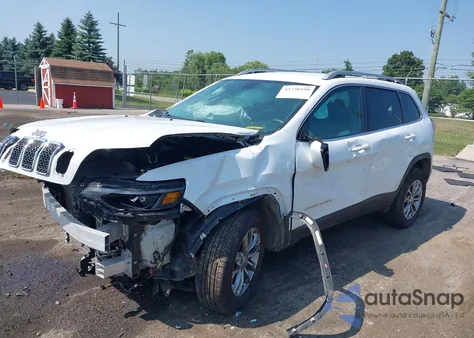 2019 Jeep Cherokee Latitude Plus 4X4 from USA, damaged, VIN 1C4PJMLN8KD167776